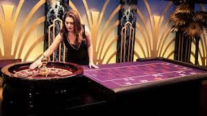 Bangladesh users browsing 8 app live casino content smoothly on mobile screens